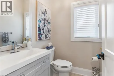 570 Bridgemill Crescent Kitchener ON N2A 0K3