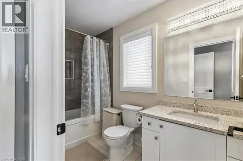 570 Bridgemill Crescent Kitchener ON N2A 0K3