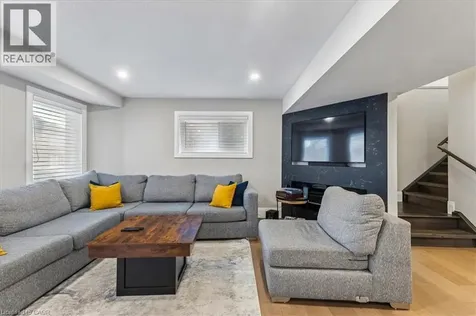 570 Bridgemill Crescent Kitchener ON N2A 0K3