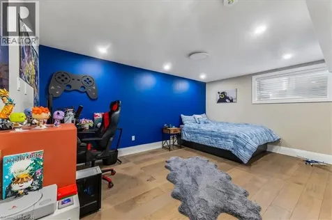 570 Bridgemill Crescent Kitchener ON N2A 0K3