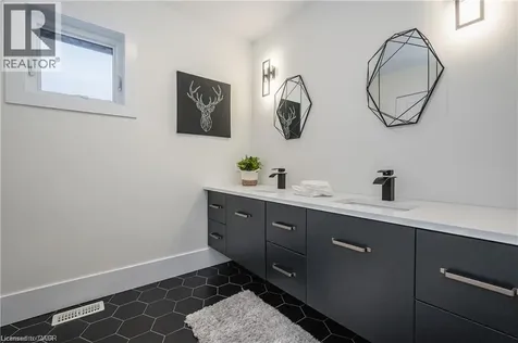 39 Coulter Street Milverton ON N0K 1M0