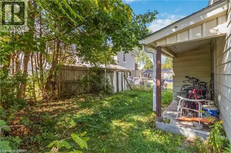 22 Park Avenue Brantford ON N3S 5H3