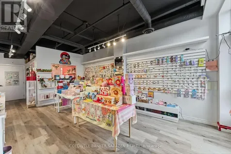 613 Longfields Dr Drive Ottawa ON K2J 6J2