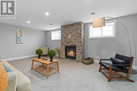 5 Mackenzie John Crescent Brighton ON K0K 1H0