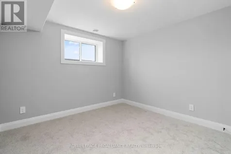 5 Mackenzie John Crescent Brighton ON K0K 1H0