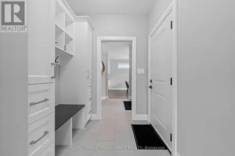 5 Mackenzie John Crescent Brighton ON K0K 1H0