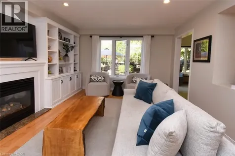 35 Eringate Drive Stoney Creek ON L8J 3Y4