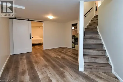 35 Eringate Drive Stoney Creek ON L8J 3Y4