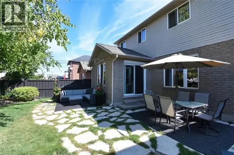 35 Eringate Drive Stoney Creek ON L8J 3Y4