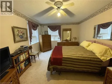 5 Mill Pond Court Simcoe ON N3Y 5J6