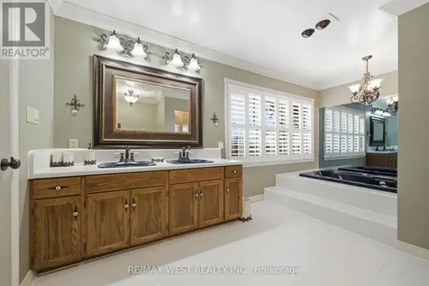 17 Forest Hill Drive Hamilton Township ON K9A 4J9