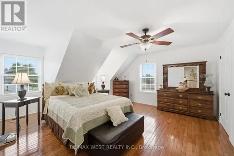 17 Forest Hill Drive Hamilton Township ON K9A 4J9