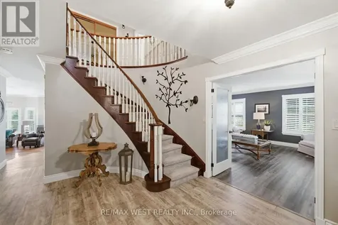 17 Forest Hill Drive Hamilton Township ON K9A 4J9