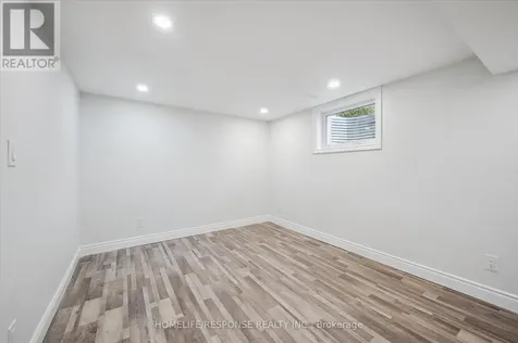 118 Selkirk Drive Kitchener ON N2E 1M4