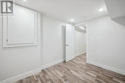 118 Selkirk Drive Kitchener ON N2E 1M4