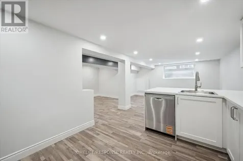 118 Selkirk Drive Kitchener ON N2E 1M4