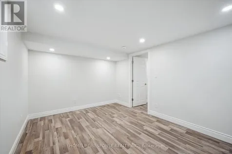 118 Selkirk Drive Kitchener ON N2E 1M4