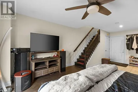 295 Gershwin Private Ottawa ON K2H 1G5