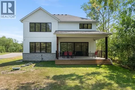 81 Doans Ridge Road Welland ON L3B 5N4