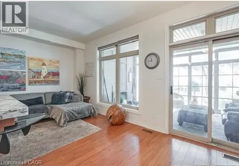 1069 Beach Boulevard Hamilton ON L8H 6Z9