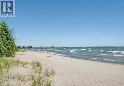 1069 Beach Boulevard Hamilton ON L8H 6Z9