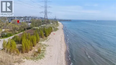 1069 Beach Boulevard Hamilton ON L8H 6Z9