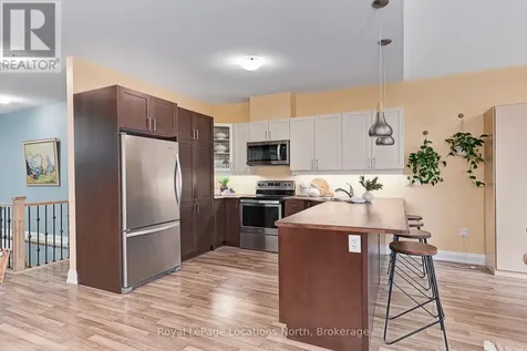 68 Kari Crescent Collingwood ON L9Y 0Z7