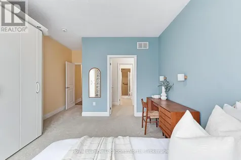 68 Kari Crescent Collingwood ON L9Y 0Z7