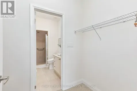 68 Kari Crescent Collingwood ON L9Y 0Z7