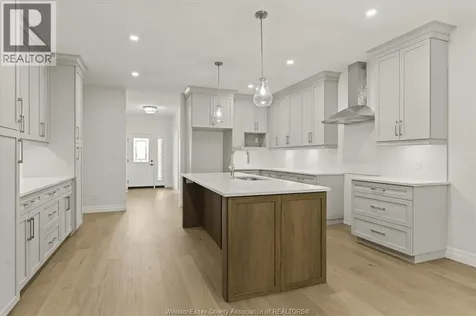 3255 Tullio Drive Lasalle ON N9H 1H3