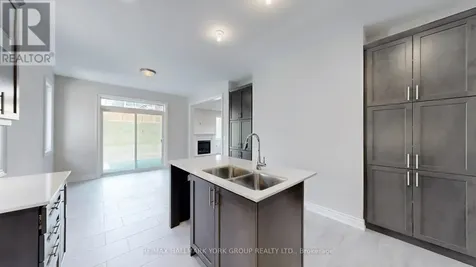 2966 Monarch Drive Orillia ON L3V 8M8