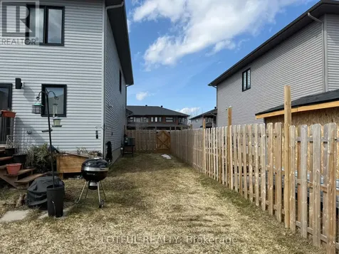 304 Belfort Street Russell ON K0A 1W0