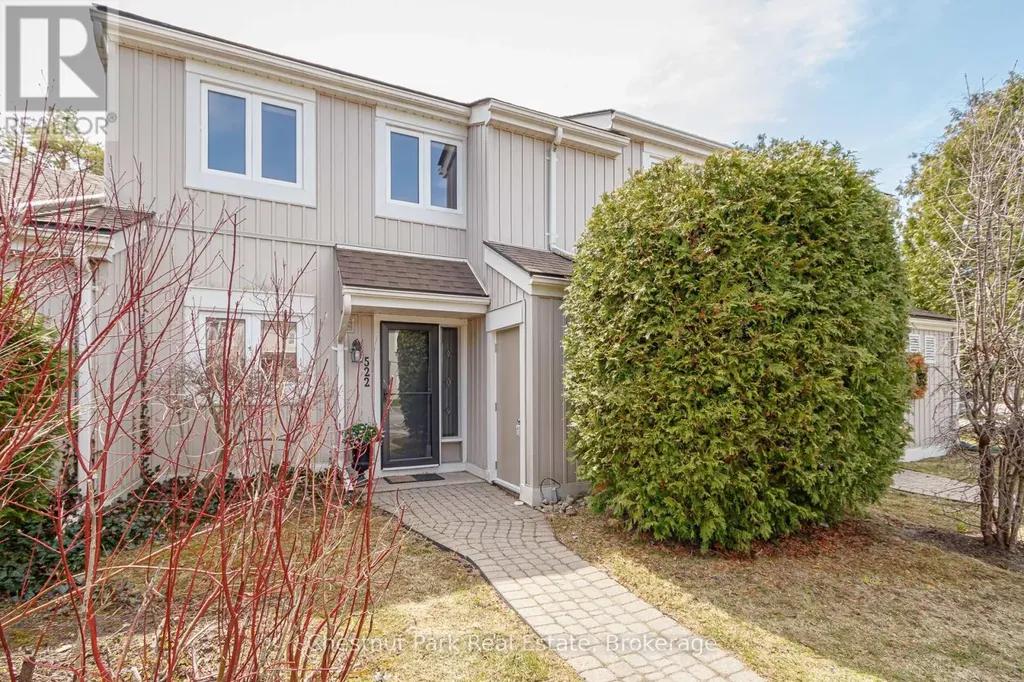 522 Oxbow Crescent Collingwood ON L9Y 5B4