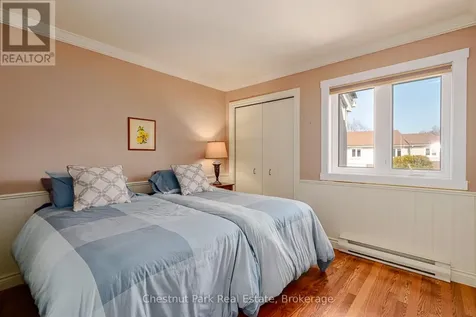 522 Oxbow Crescent Collingwood ON L9Y 5B4