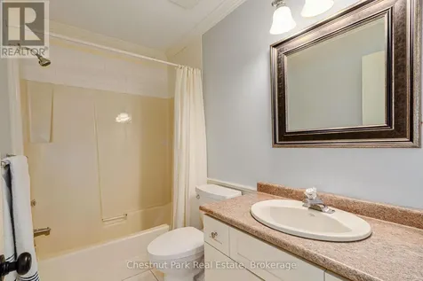 522 Oxbow Crescent Collingwood ON L9Y 5B4