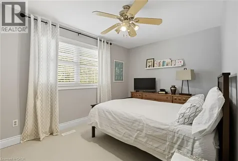 1580 Woodeden Drive Mississauga ON L5H 3S5