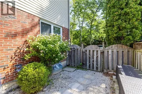 1580 Woodeden Drive Mississauga ON L5H 3S5