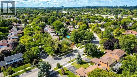 1580 Woodeden Drive Mississauga ON L5H 3S5
