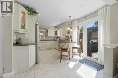 1580 Woodeden Drive Mississauga ON L5H 3S5