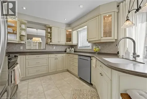 1580 Woodeden Drive Mississauga ON L5H 3S5