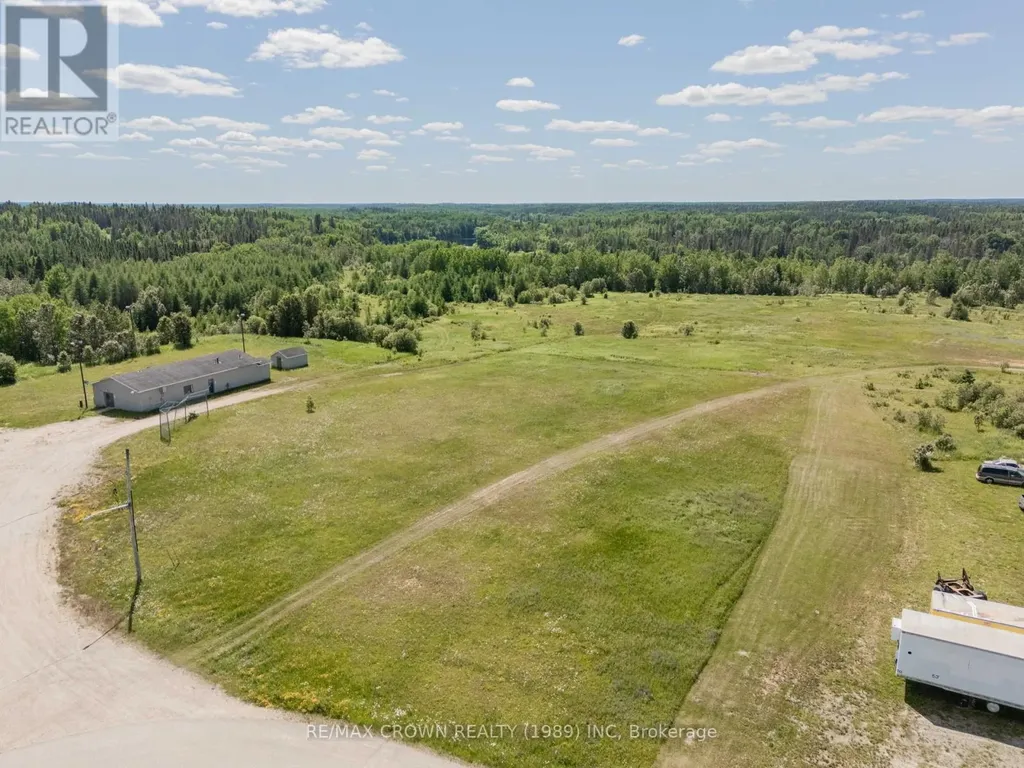 PT1 Pt3 Of Cr347, Decarie Avenue Kapuskasing ON P0L 1G0