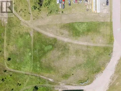 PT1 Pt3 Of Cr347, Decarie Avenue Kapuskasing ON P0L 1G0