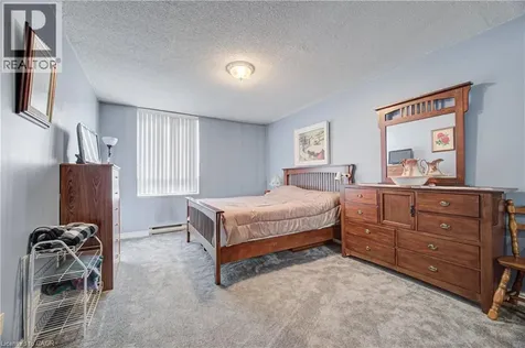688 Preston Parkway Cambridge ON N3H 5K6