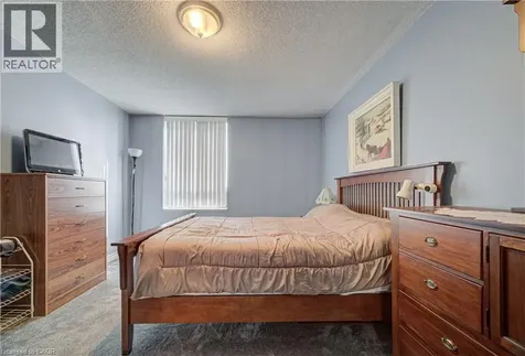 688 Preston Parkway Cambridge ON N3H 5K6