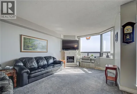 688 Preston Parkway Cambridge ON N3H 5K6