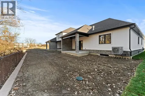 3265 Tullio Drive Lasalle ON N9H 1H3
