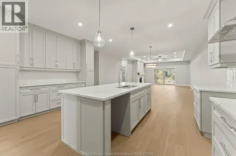 3265 Tullio Drive Lasalle ON N9H 1H3
