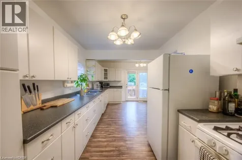 10 Bruce Street Brantford ON N3R 1E2