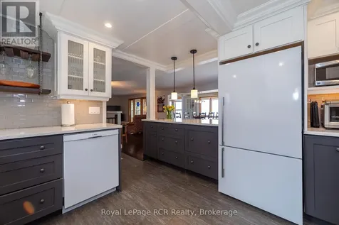 126 Sunset Point Grey Highlands ON N0C 1E0