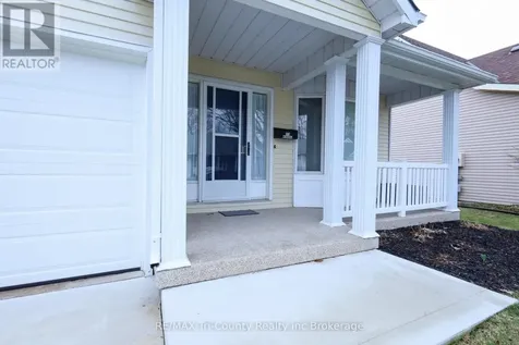 33 Wilkins Crescent Tillsonburg ON N4G 5M6